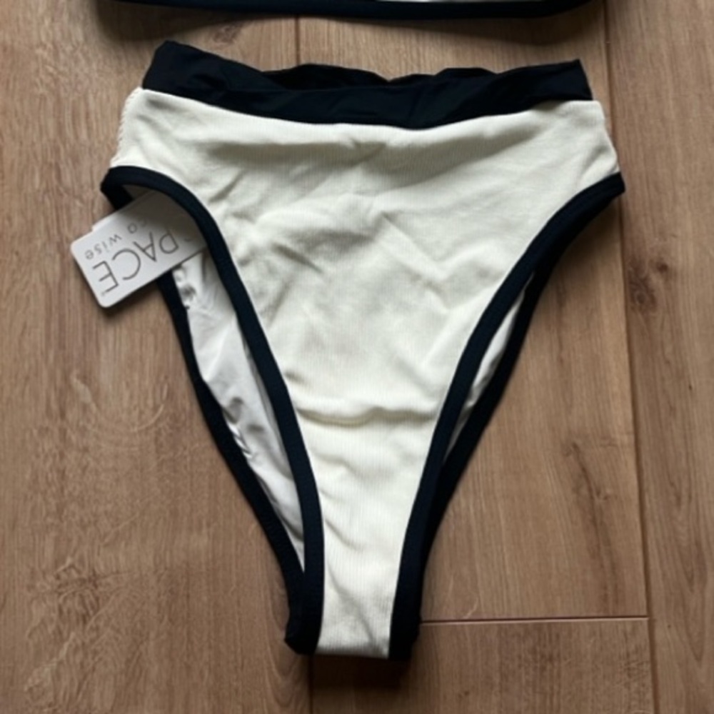 [NEW W/ TAGS] L*Space Frenchi High-Rise Bikini Bottom